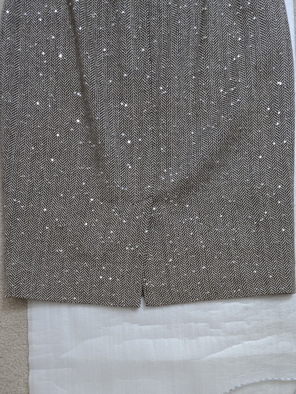 Brooks Brothers Brown and White Herringbone Pencil Skirt With Sparkle - Picture 9 of 9